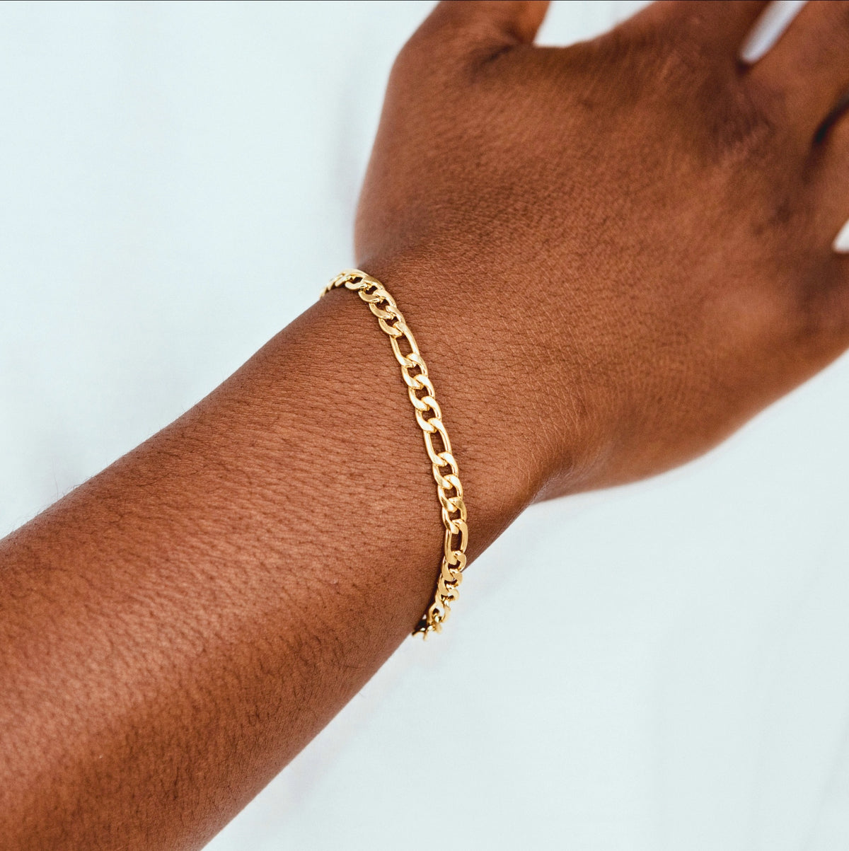 FIGARO BRACELET (GOLD) 5MM — model view 1