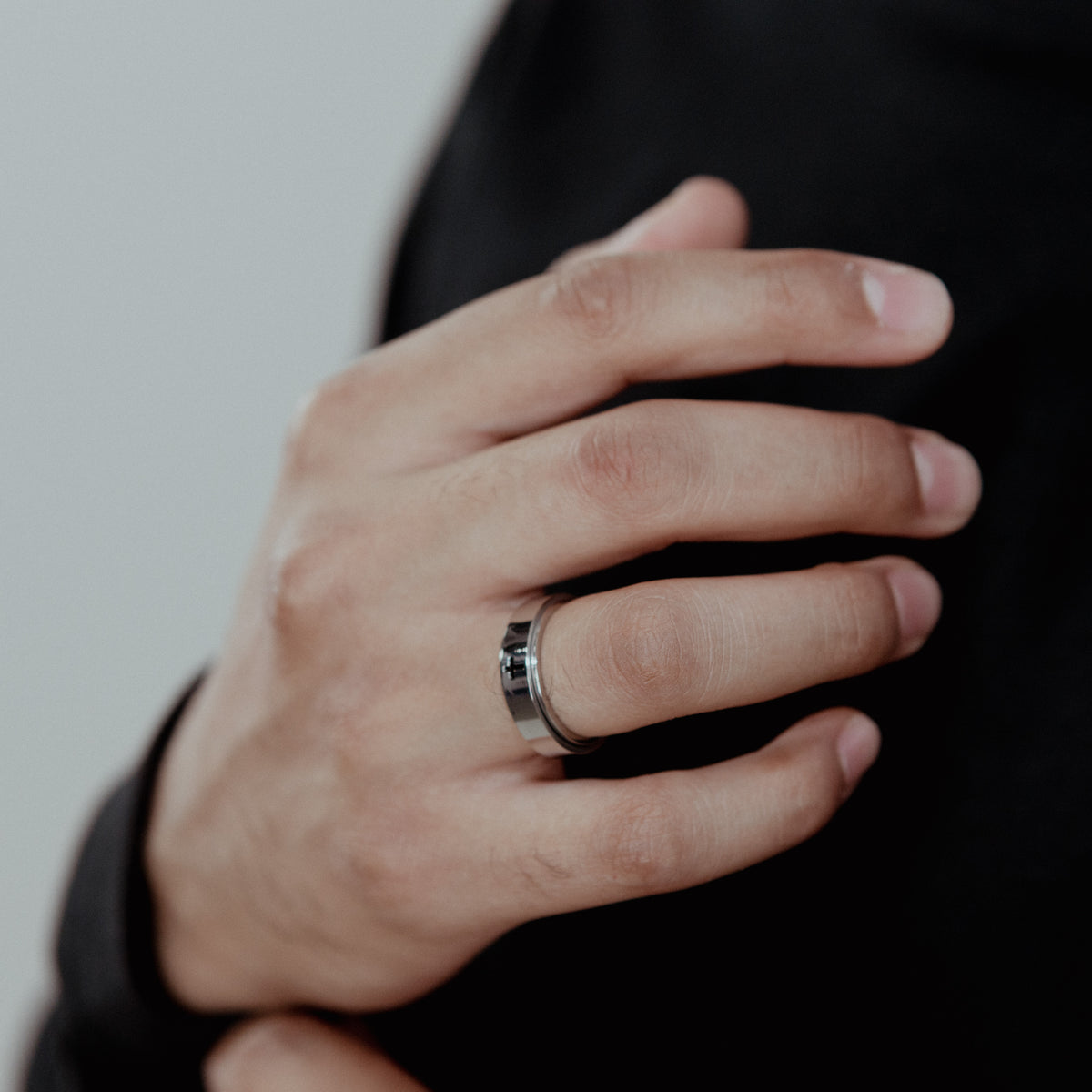 MESSIAH — SILVER — model view 1