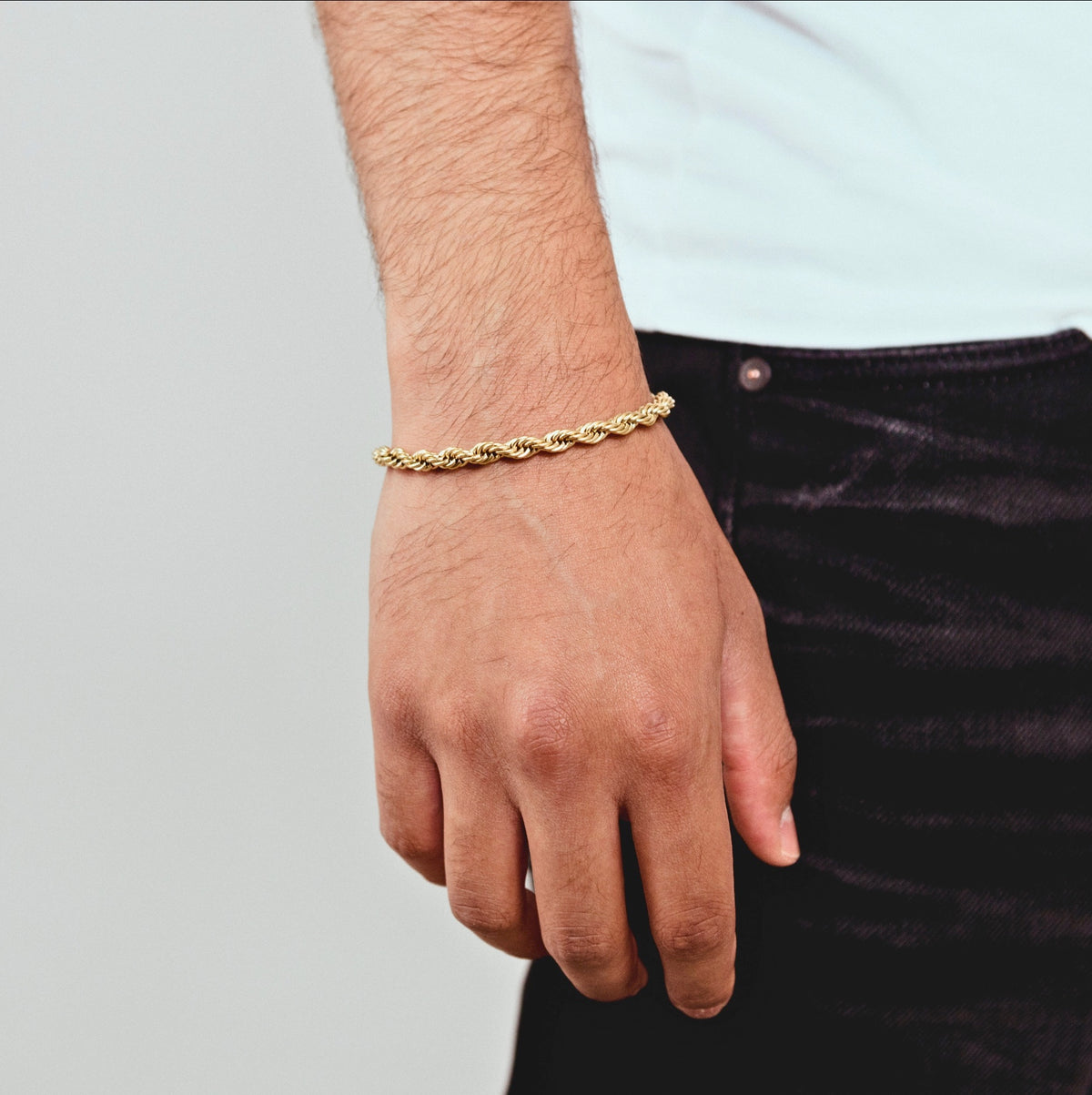 ROPE BRACELET (GOLD) 5MM — model view 5