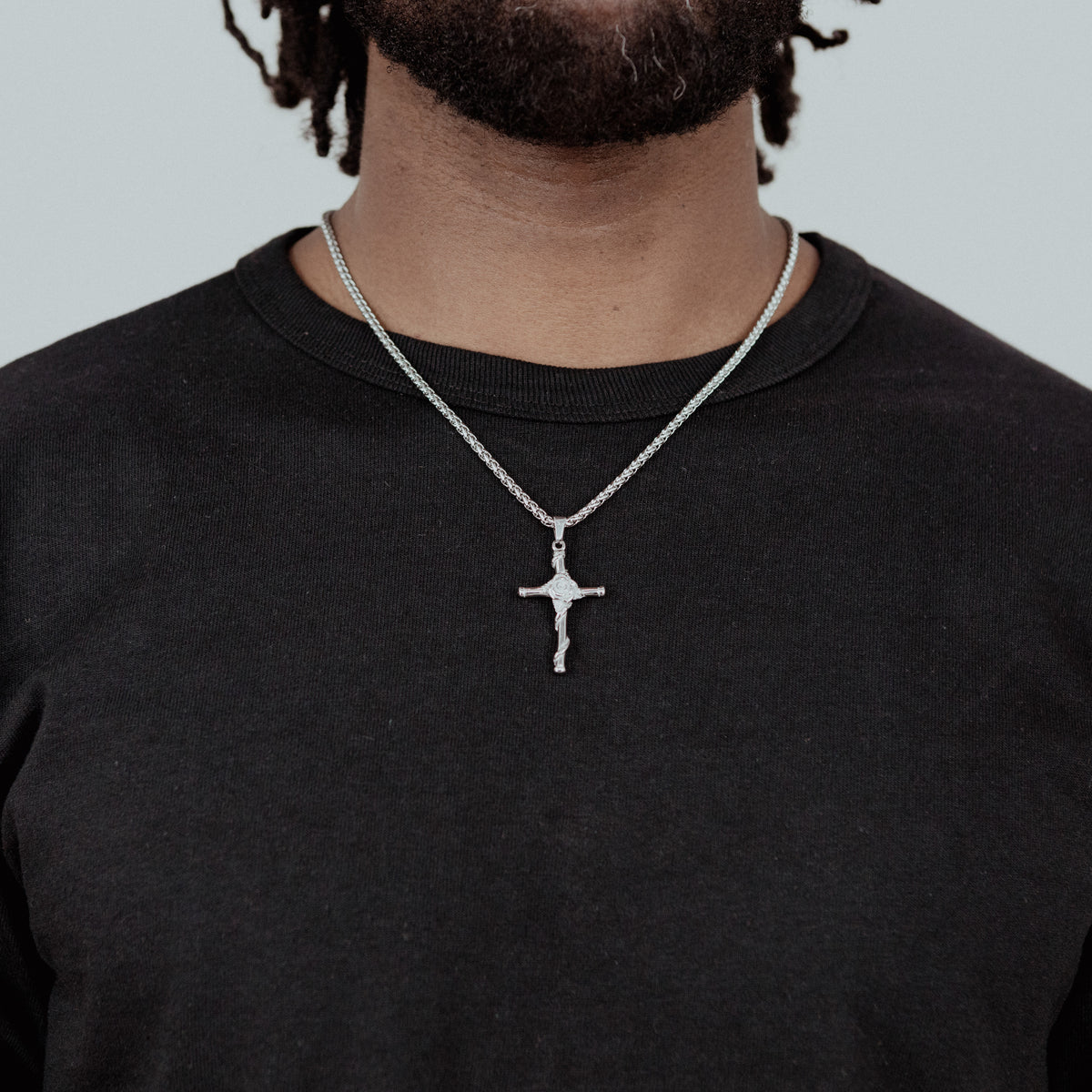 ROSE CROSS (SILVER) — model view 1