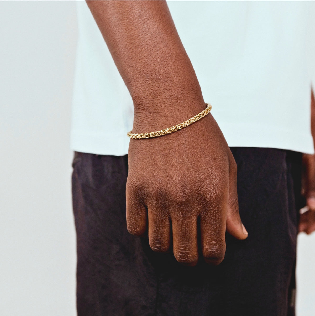 WHEAT BRACELET (GOLD) 5MM — model view 1