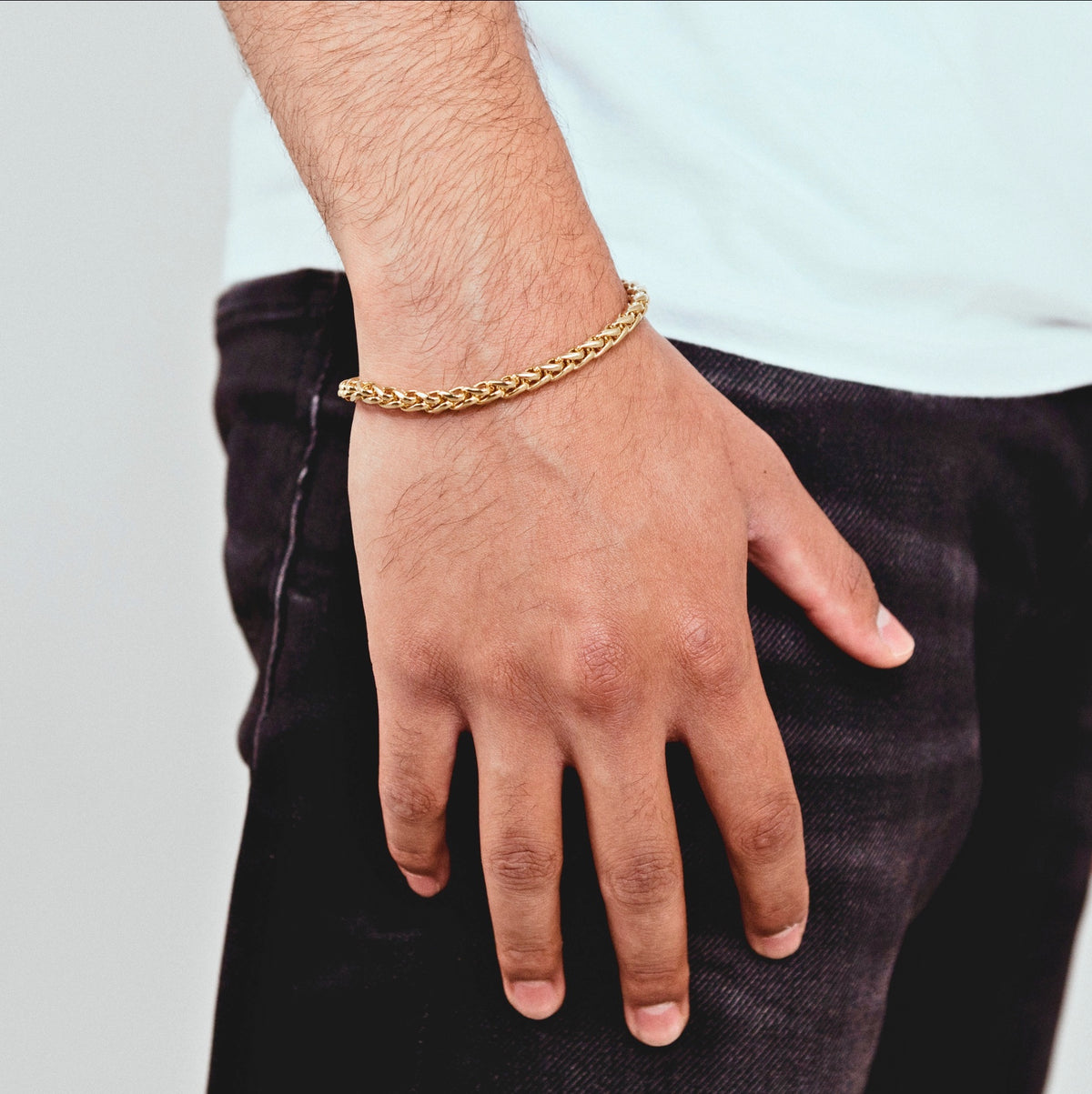 WHEAT BRACELET (GOLD) 5MM — model view 2