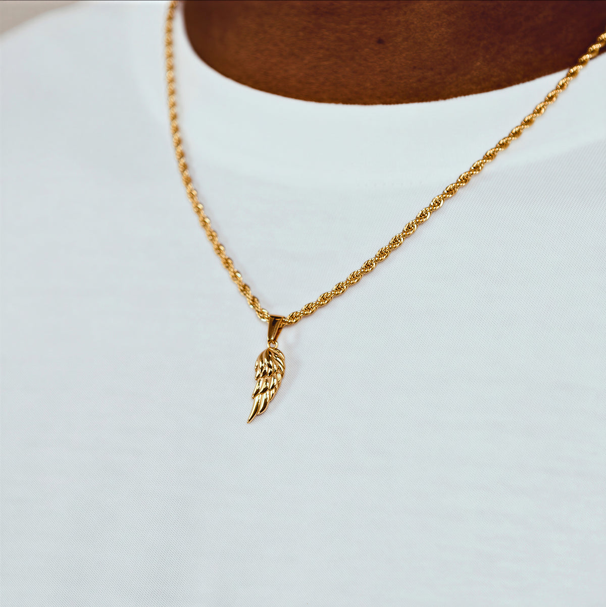 WING (GOLD) — model view 1